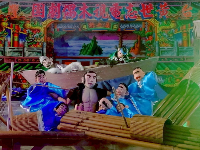 口湖牽水狀 布袋戲重現180年前水災陳英雄捨身救人 | 華視新聞