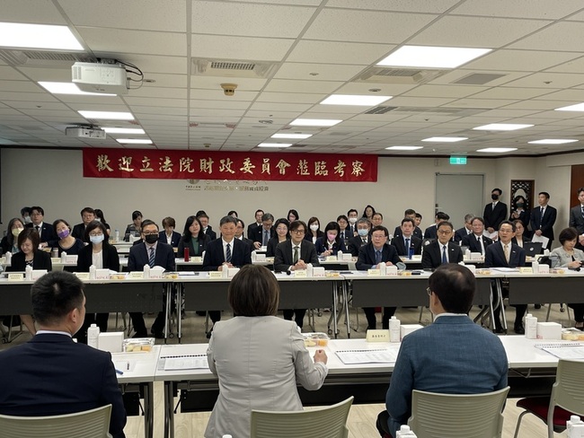 金管會：台幣計價穩定幣發行業務須協商 關鍵看央行 | 華視新聞