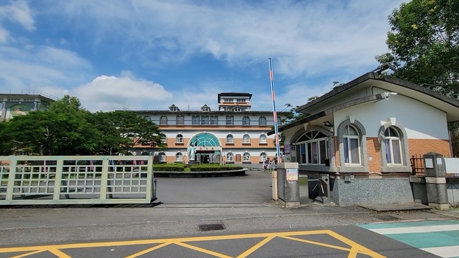 女學生遭吊車輾斃 聖母護專：她做事認真負責 | 華視新聞