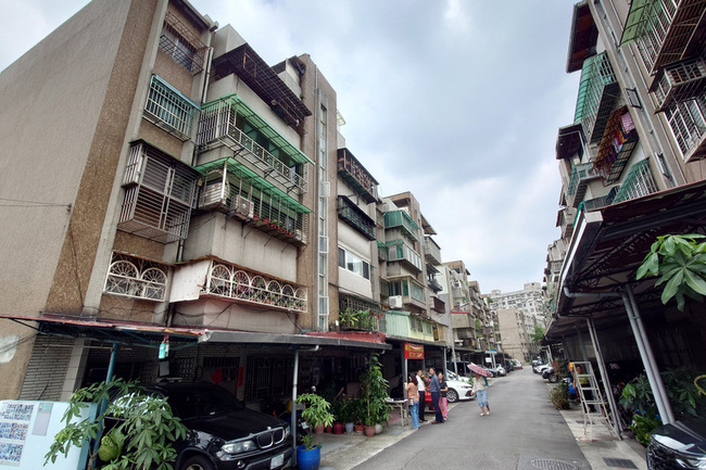 華強社區申設2電梯開工 北市府：熱心屋主成功整合 | 華視新聞