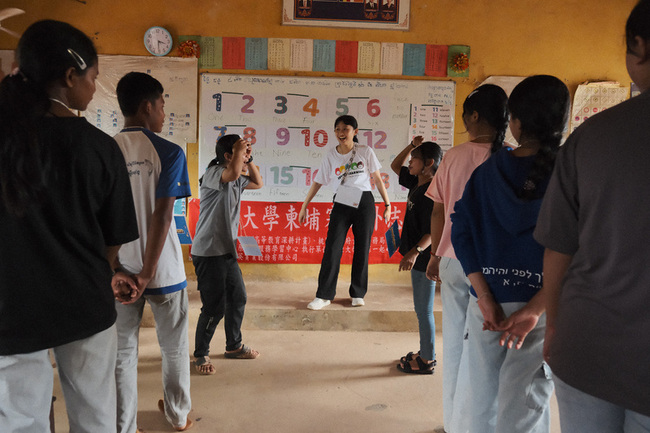 中原大學志工暑假前進柬泰 培育英文師、開資訊課 | 華視新聞