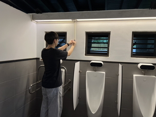 竹市攜手清大導入公廁智慧監控 感測異味即時通報