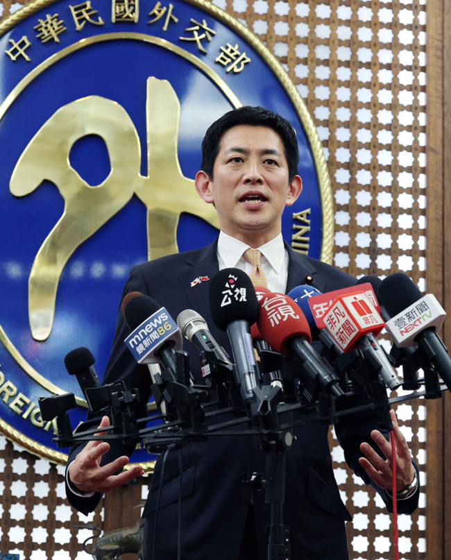 林佳龍午宴小林鷹之 盼台日構築民主非紅供應鏈 | 華視新聞