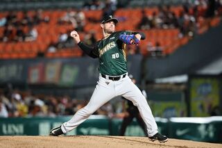 後勁跨季17連勝  獅隊吞3連敗戰績遭兄弟追平