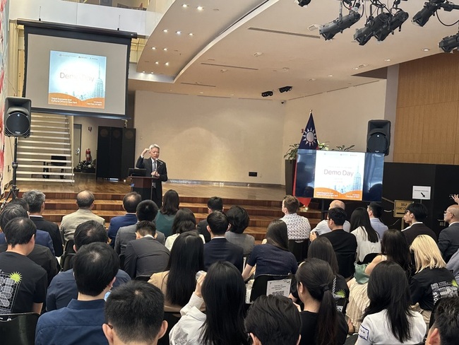 台灣新創企業赴美  用AI吸引紐約創投界 | 華視新聞