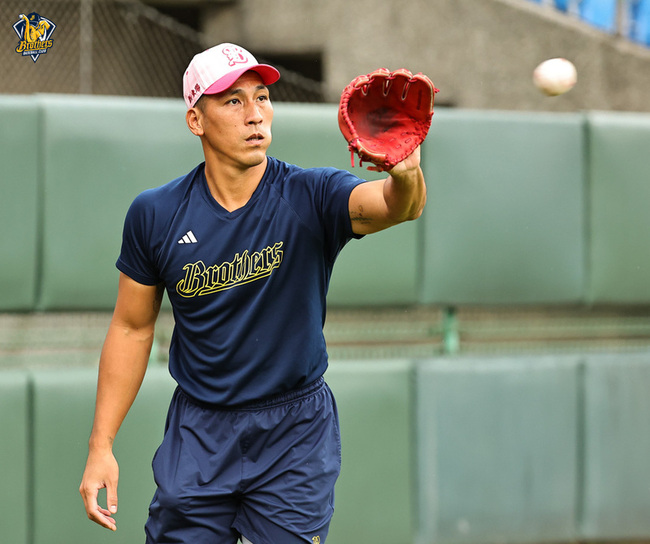 王凱程休息室爆哭  王建民：給自己壓力太大 | 華視新聞