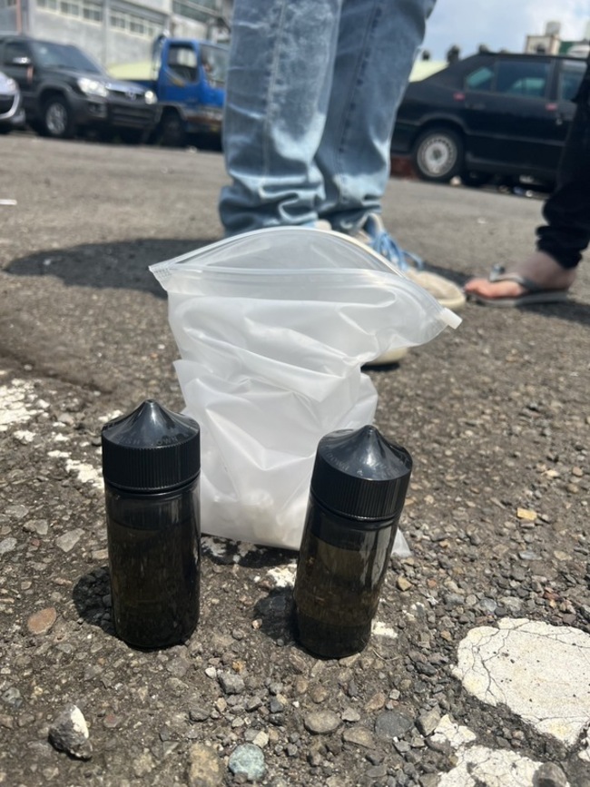 新北三重騎士闖紅燈撞死人 車廂搜出依托咪酯煙油 | 華視新聞