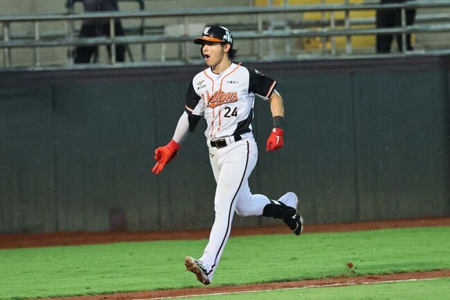 陳傑憲開轟6打點助獅止敗  喊話別贏球才愛統一 | 華視新聞