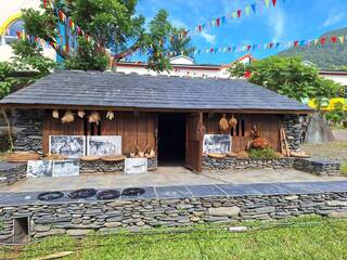 武陵國小百年校慶王宏恩回母校 傳統布農家屋落成