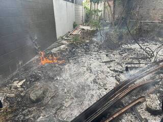 台中大甲空地廢棄物火警撲滅  2人送醫