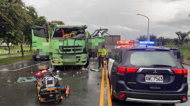 高雄岡山死亡車禍 44歲男毒駕逆向肇事橋檢聲押獲准 | 華視新聞