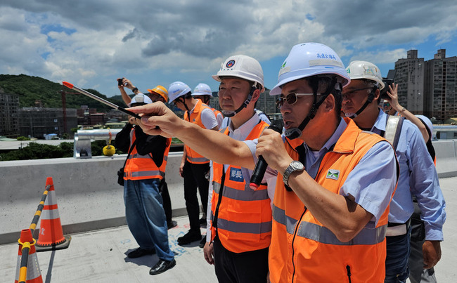 五股交流道北出匝道工程超前  交通部長：10月完工 | 華視新聞