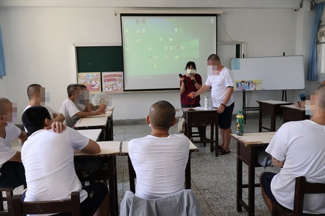 嘉監開就業成長課程 教收容人求職憑能力識詐靠智慧 | 華視新聞
