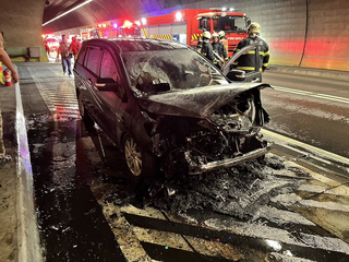 八卦山隧道尖峰時刻火燒車 一度雙向回堵