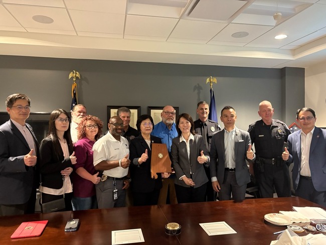 世界警消運動會 台代表團拜會美國土安全局交流治安 | 華視新聞