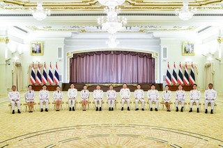 泰國總理貝東塔就任文化部長 在野暫不提不信任案