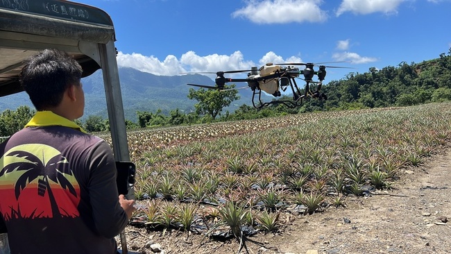 無人機進入農村 解決高齡化又省時 | 華視新聞