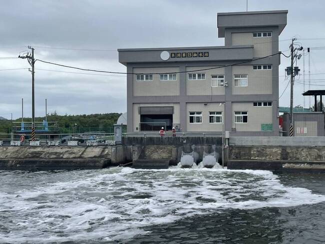 颱風丹娜絲生成 台南市災害應變中心三級開設 | 華視新聞