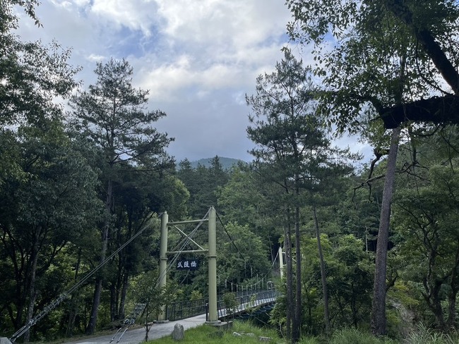 颱風丹娜絲將近 大雪山、八仙山及武陵預警性休園 | 華視新聞