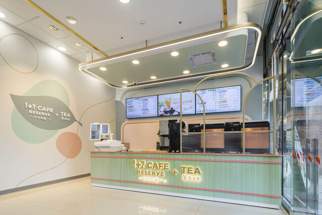 街邊店成新戰場 超商雙雄搶攻飲品市場 | 華視新聞