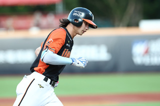 林佳緯首局首打席開轟  本季策略鎖定第1球