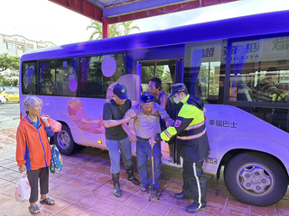 颱風丹娜絲來襲 屏東山區撤離92人