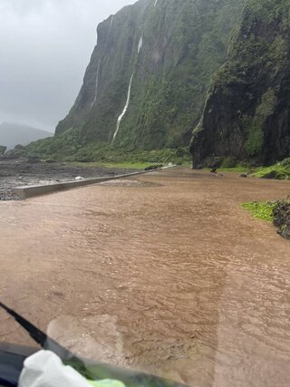 蘭嶼風力增強多處積水土石流 下午停班停課
