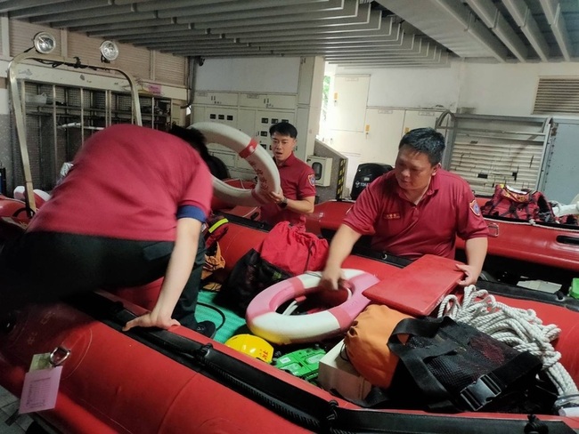 颱風丹娜絲轉強  北市消籲民眾完成6項整備防颱 | 華視新聞