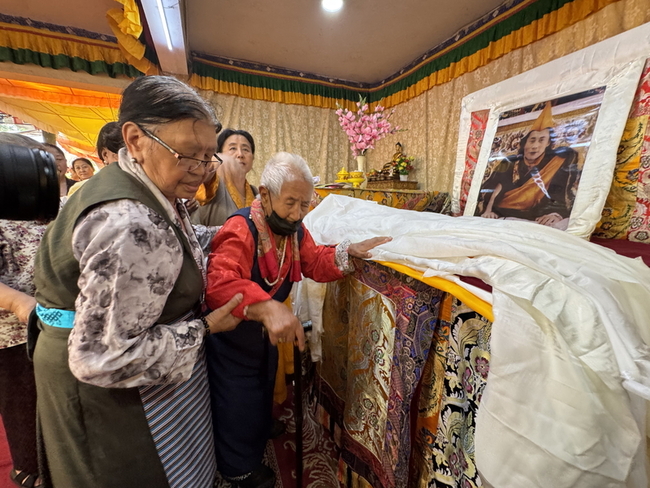 藏人歡慶達賴喇嘛90大壽 對其決定轉世感到欣慰 | 華視新聞