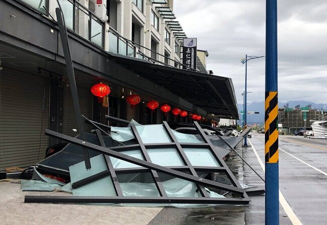 颱風丹娜絲襲台 全國災情2270件、2死334傷 | 華視新聞