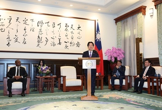 接見海地外長  總統：持續合作強化醫療糧食安全