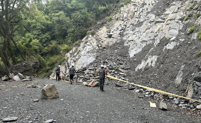 颱風警報解除 雪霸各登山路線9日恢復開放 | 華視新聞