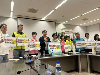 颱風發威台中多處積水 市府時雨量超過排水負荷