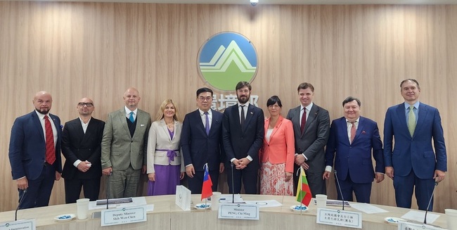 彭啓明會晤立陶宛國會友台小組 盼合作淨零 | 華視新聞