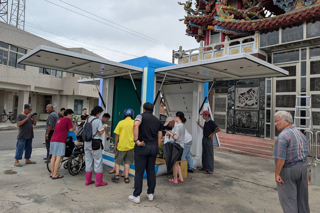 台南停電救急 移動式太陽光儲設備提供鹽水區充電 | 華視新聞