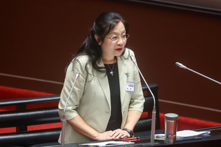 鄭純惠：法庭直播目的是公開透明 更應兼顧權利保障