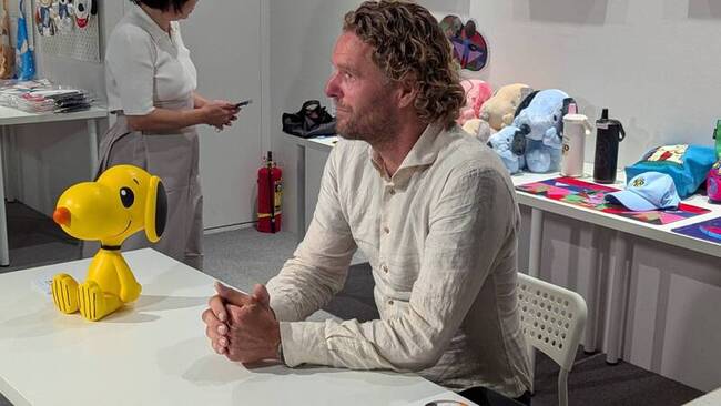 史努比碰上黃色小鴨  暖爸霍夫曼難忘台灣人情味 | 華視新聞