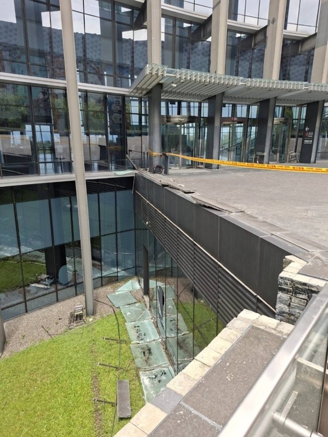 故宮南院12日無人機展演 災後以藝術撫慰身心 | 華視新聞