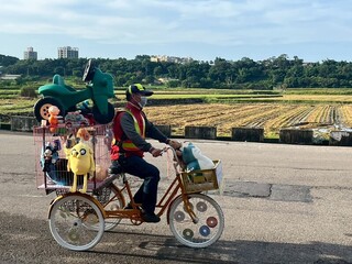 台中外埔復古三輪車 懷舊叫賣聲推廣環保回收