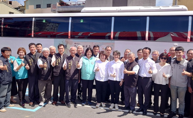 蕭副總統赴嘉義九華山地藏庵捐血  籲年輕人返鄉救災 | 華視新聞