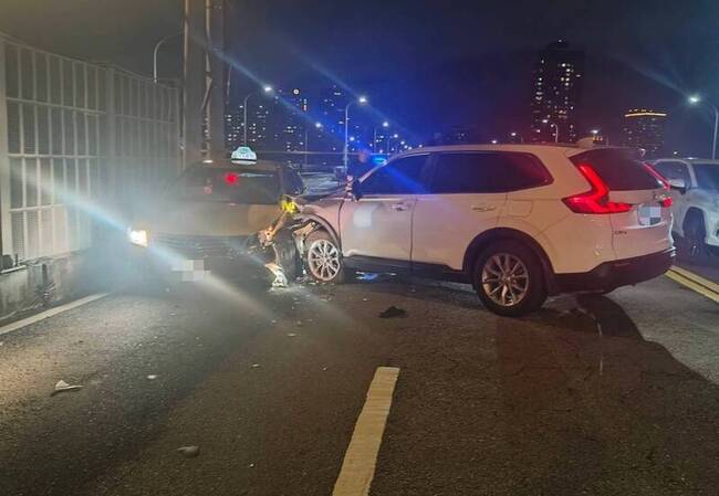 前SBL球員台北橋逆向撞計程車  酒駕遭警送辦 | 華視新聞