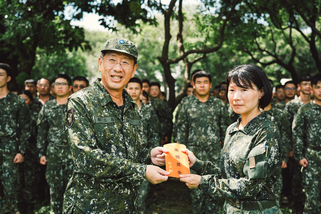 顧立雄南下慰勉救災官兵  盼當民眾最堅實後盾 | 華視新聞