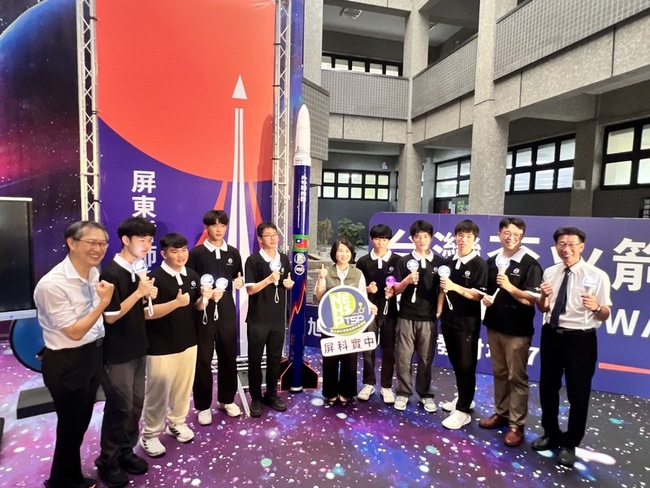 首屆台灣盃火箭競賽  屏縣府7/26同步直播 | 華視新聞