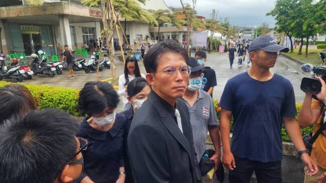 彭振聲妻子公祭　藍白要角到場弔唁致哀 | 華視新聞