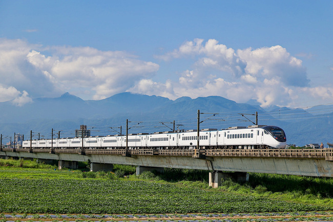 宜蘭鐵路高架案 縣府擬再編列2.4億元配合款 | 華視新聞