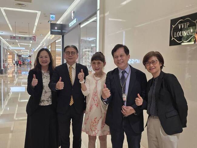 台灣百貨市場競爭　遠百徐雪芳對下半年營運仍樂觀 | 華視新聞