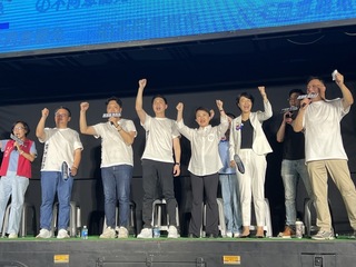 盧秀燕台中反罷站台　民團市府前開講挺罷免