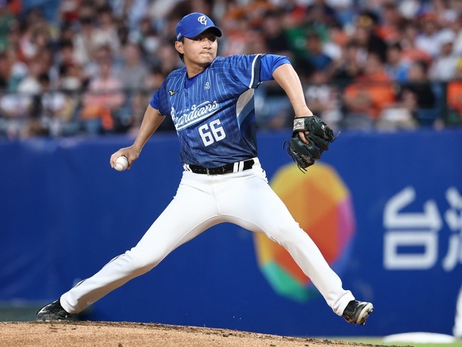 李東洺滿壘投手犯規　忘記告知主審開放式投球 | 華視新聞