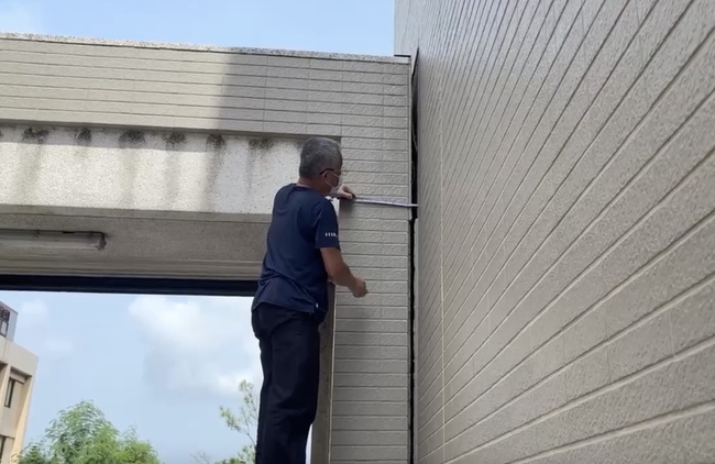 彰化伸港9戶透天厝傾斜　住戶質疑受興建大樓影響 | 華視新聞