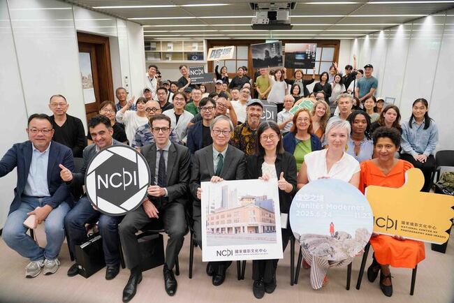 虛空之境展　看台法攝影家眼中都市與領土 | 華視新聞